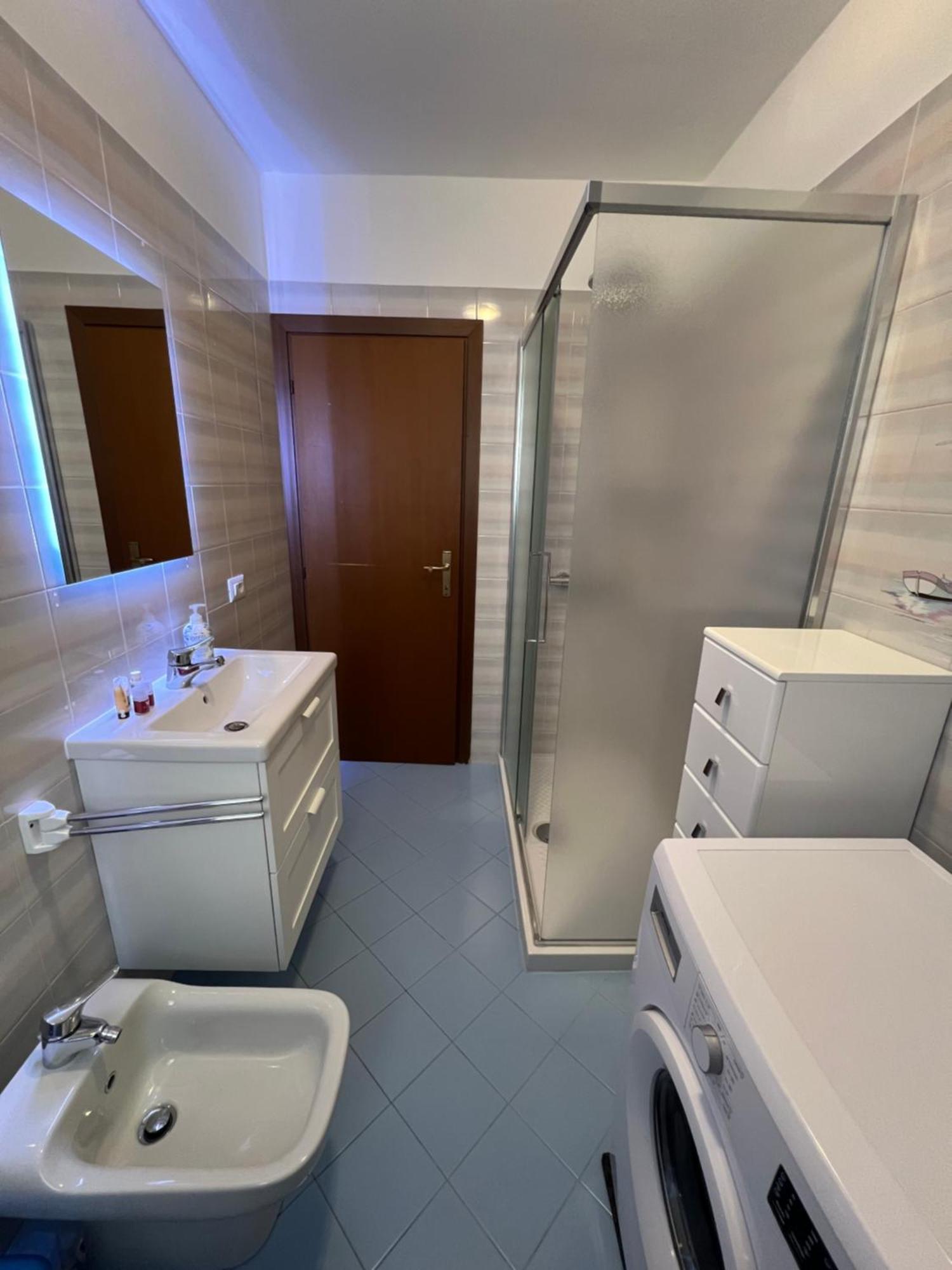 Casa Vacanze Linda 게라 라리오 외부 사진