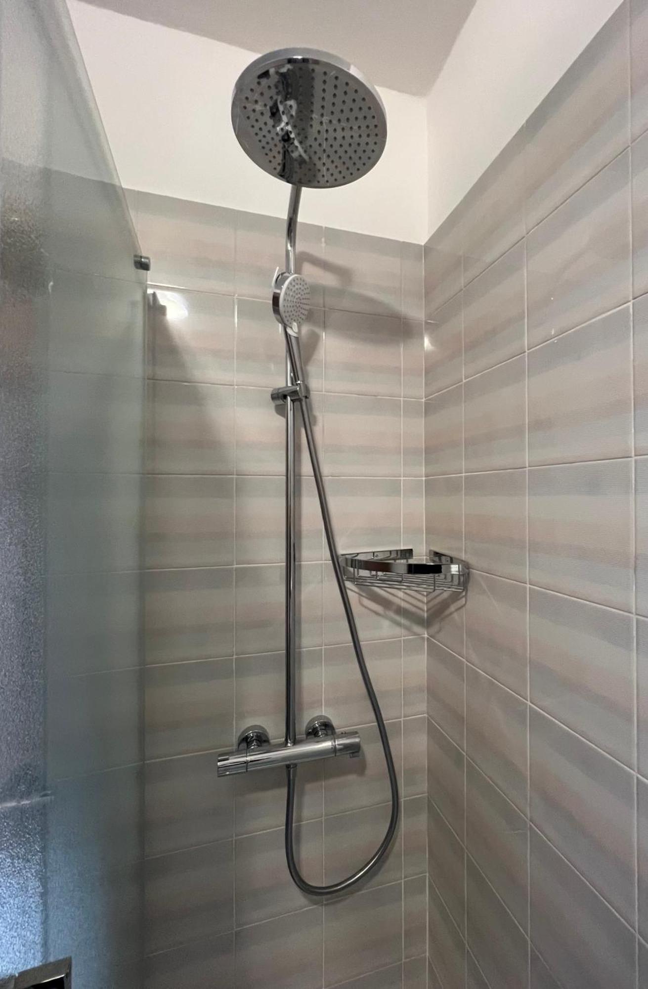 Casa Vacanze Linda 게라 라리오 외부 사진